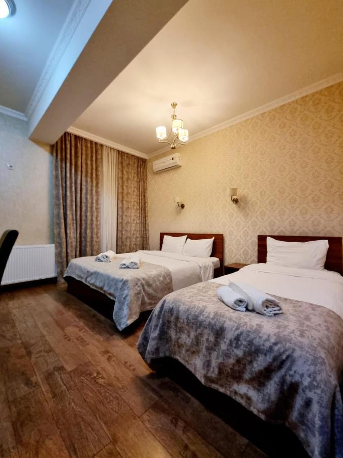 Marialuis Hotel Tiflis Exterior foto