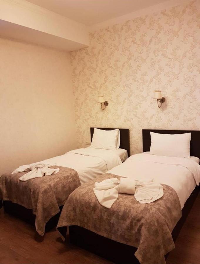 Marialuis Hotel Tiflis Exterior foto