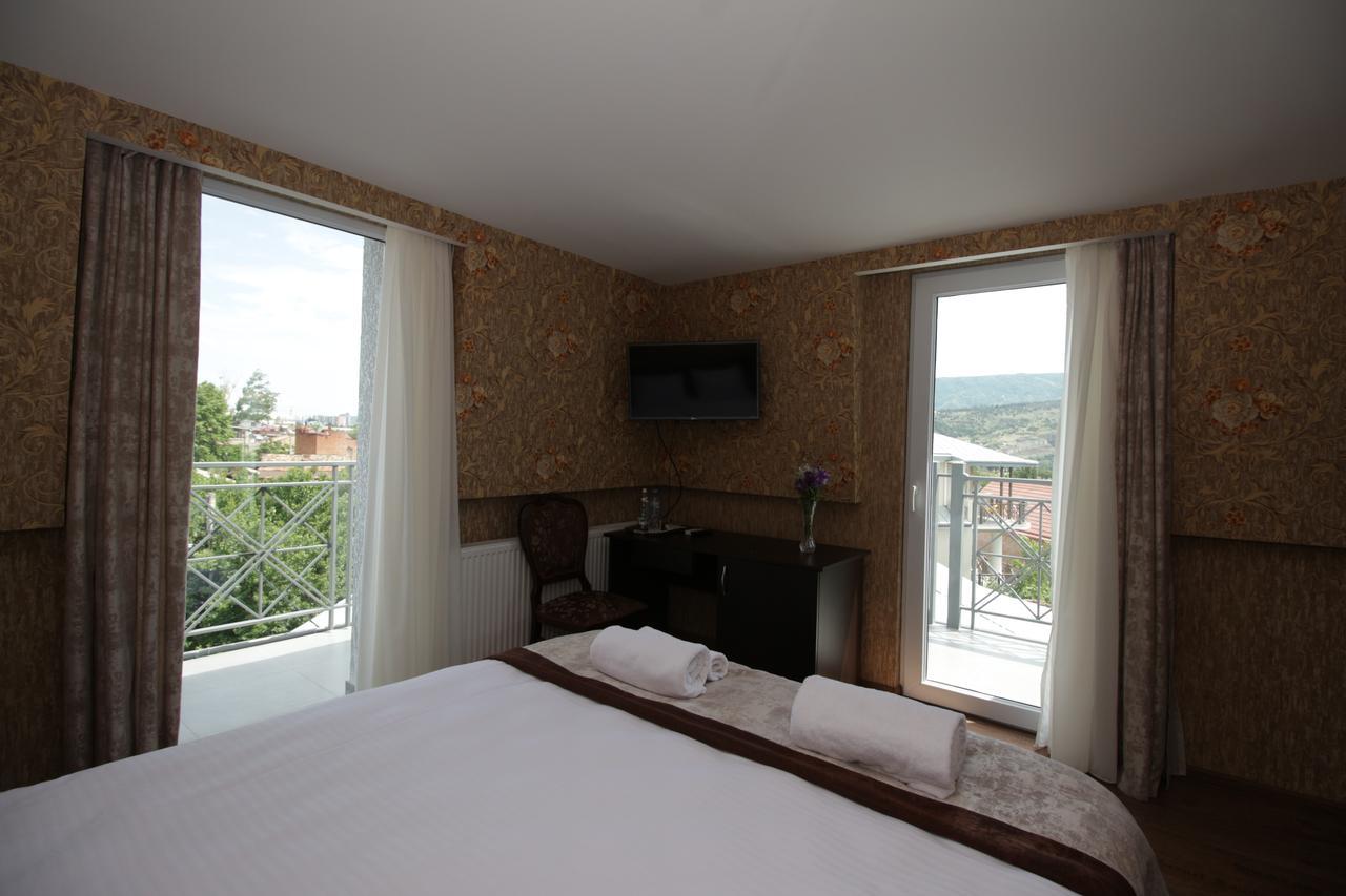 Marialuis Hotel Tiflis Exterior foto